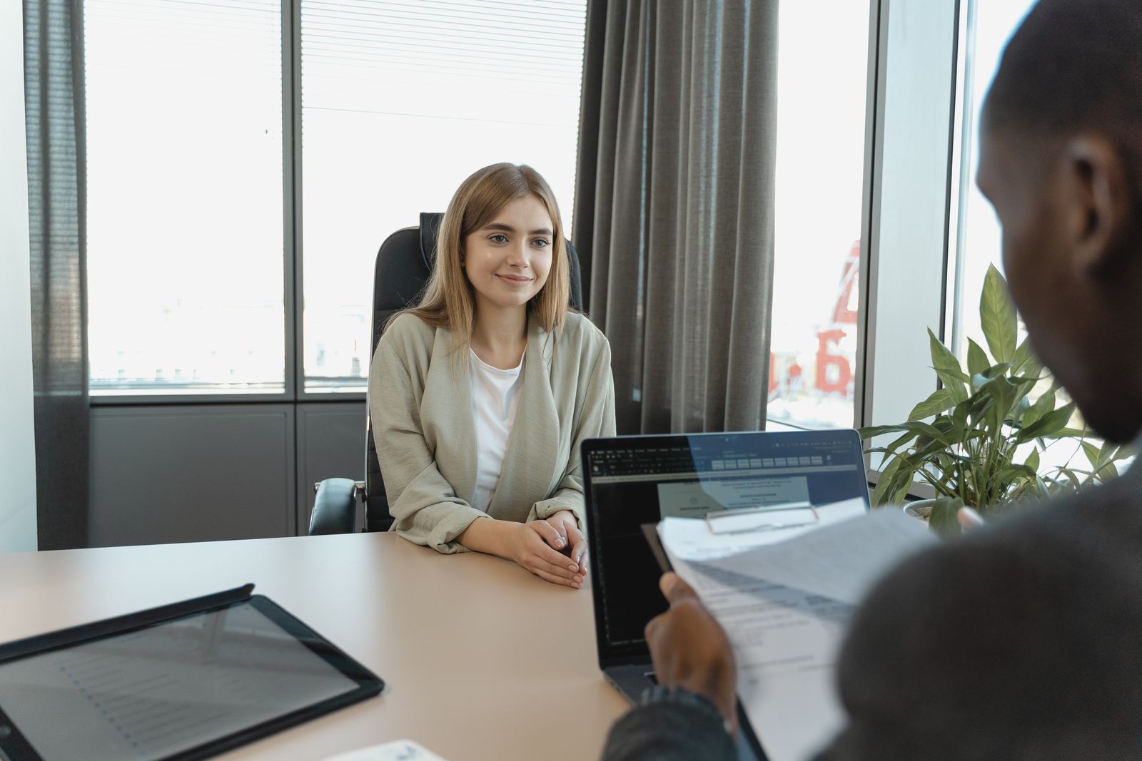 Candidate in a professional meeting